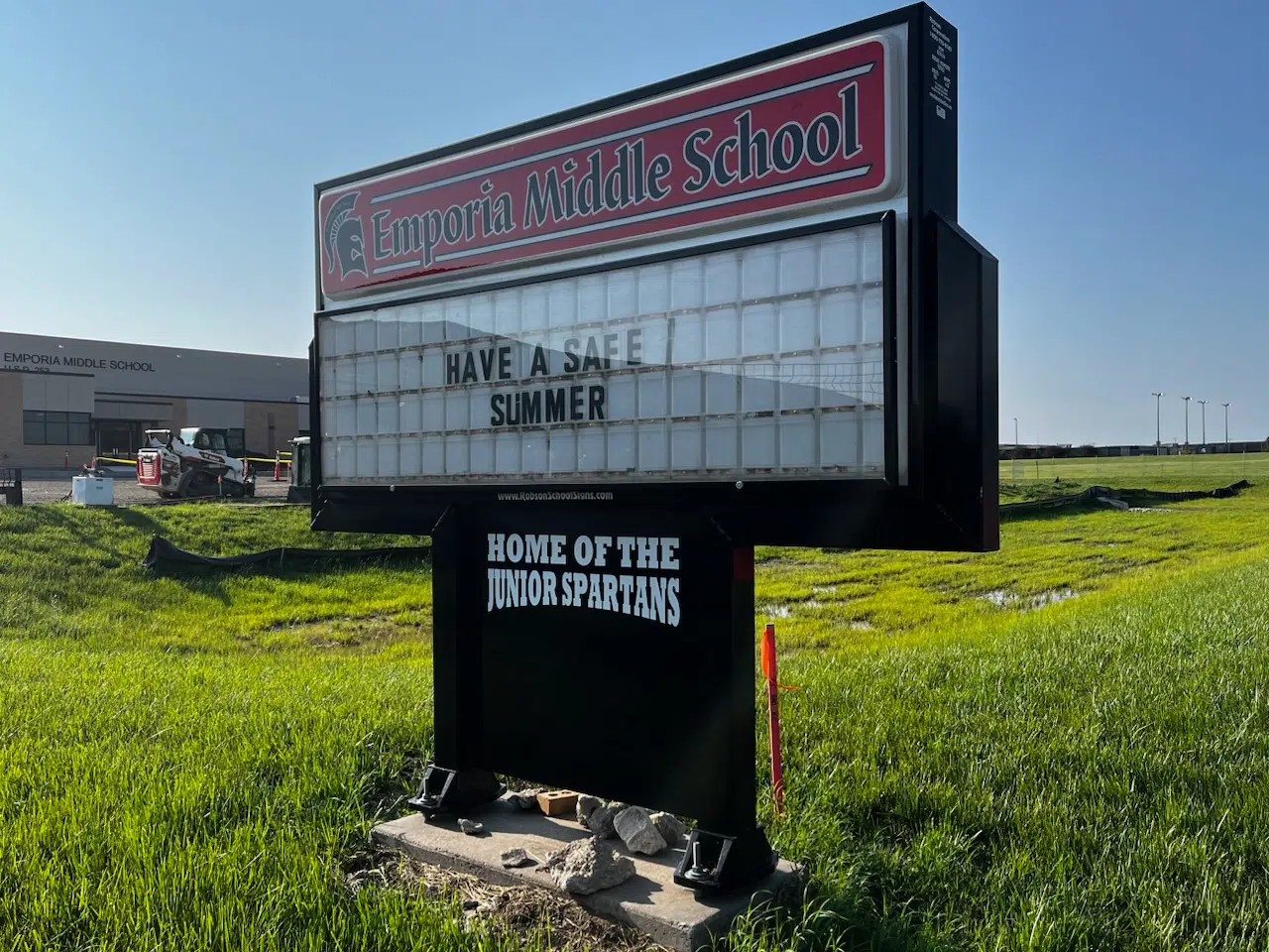 Investigation continues into alleged inappropriate conduct at Emporia Middle School dance