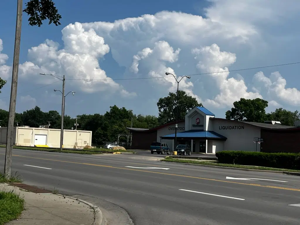 WEATHER: Low-end severe storm chances for early, late Sunday