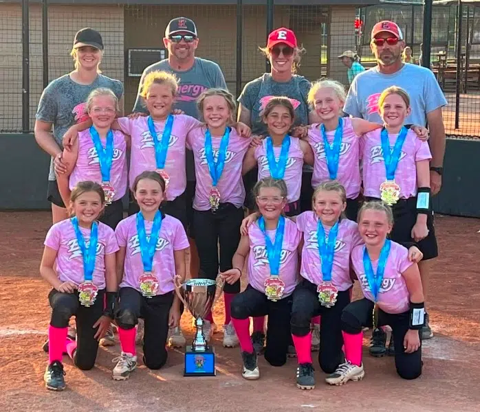 Emporia Energy 10U wins Hawaiian Hitfest Tournament