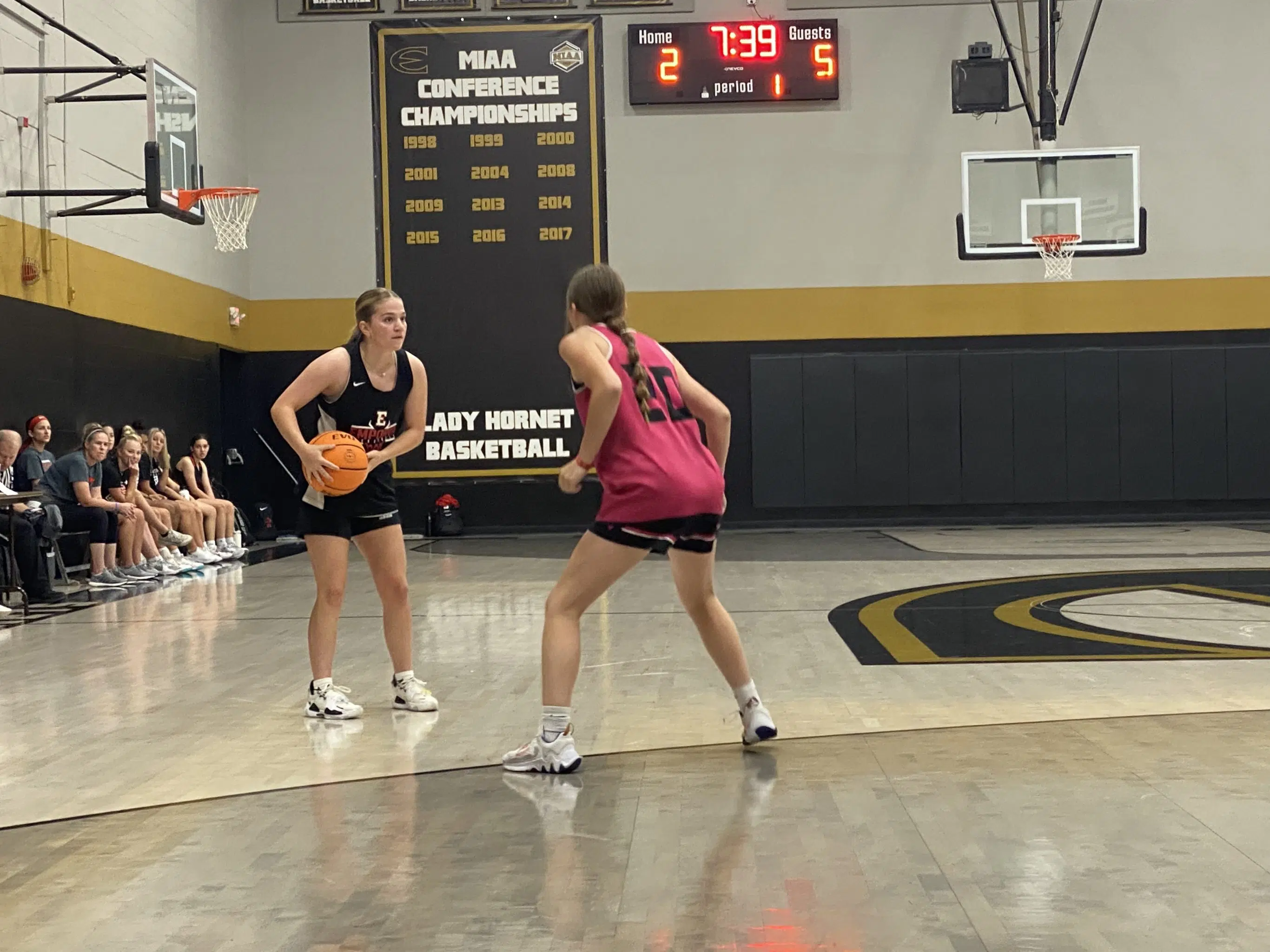 Emporia State women's basketball team hosts team camp