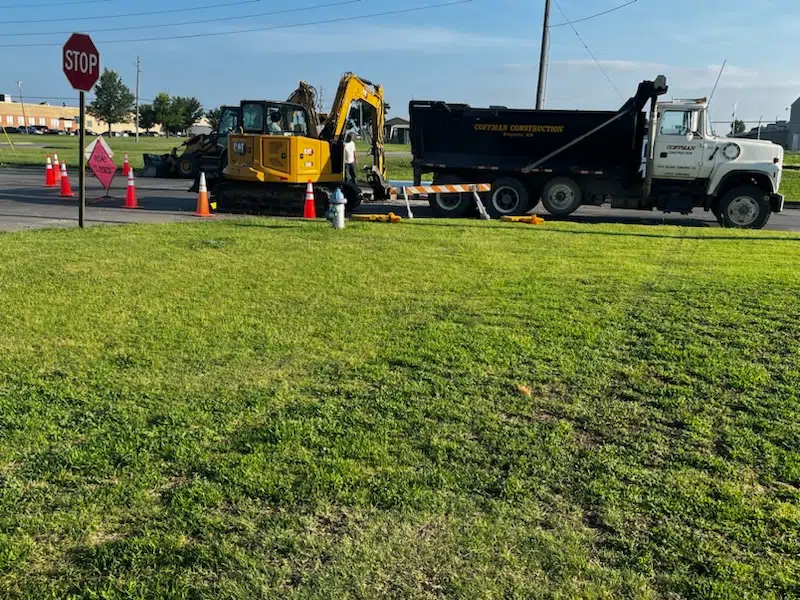 Part of West 12th closed Thursday for leak repair