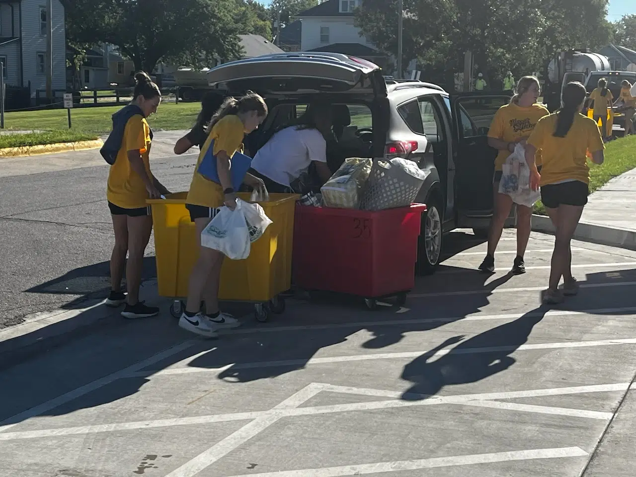 Move-in process begins at Emporia State University