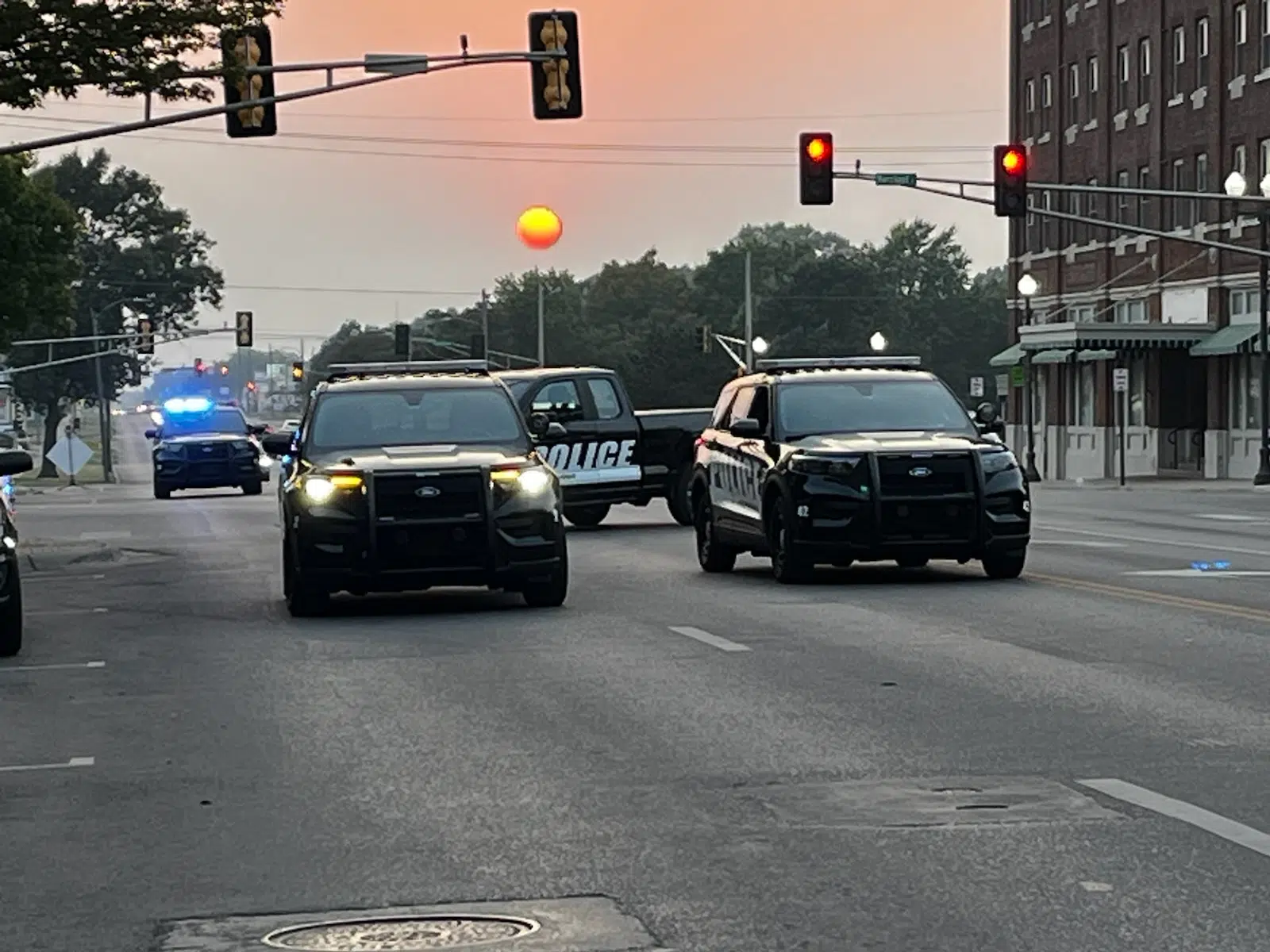 Eastbound traffic on part of West Sixth in downtown Emporia briefly blocked after reported injury crash