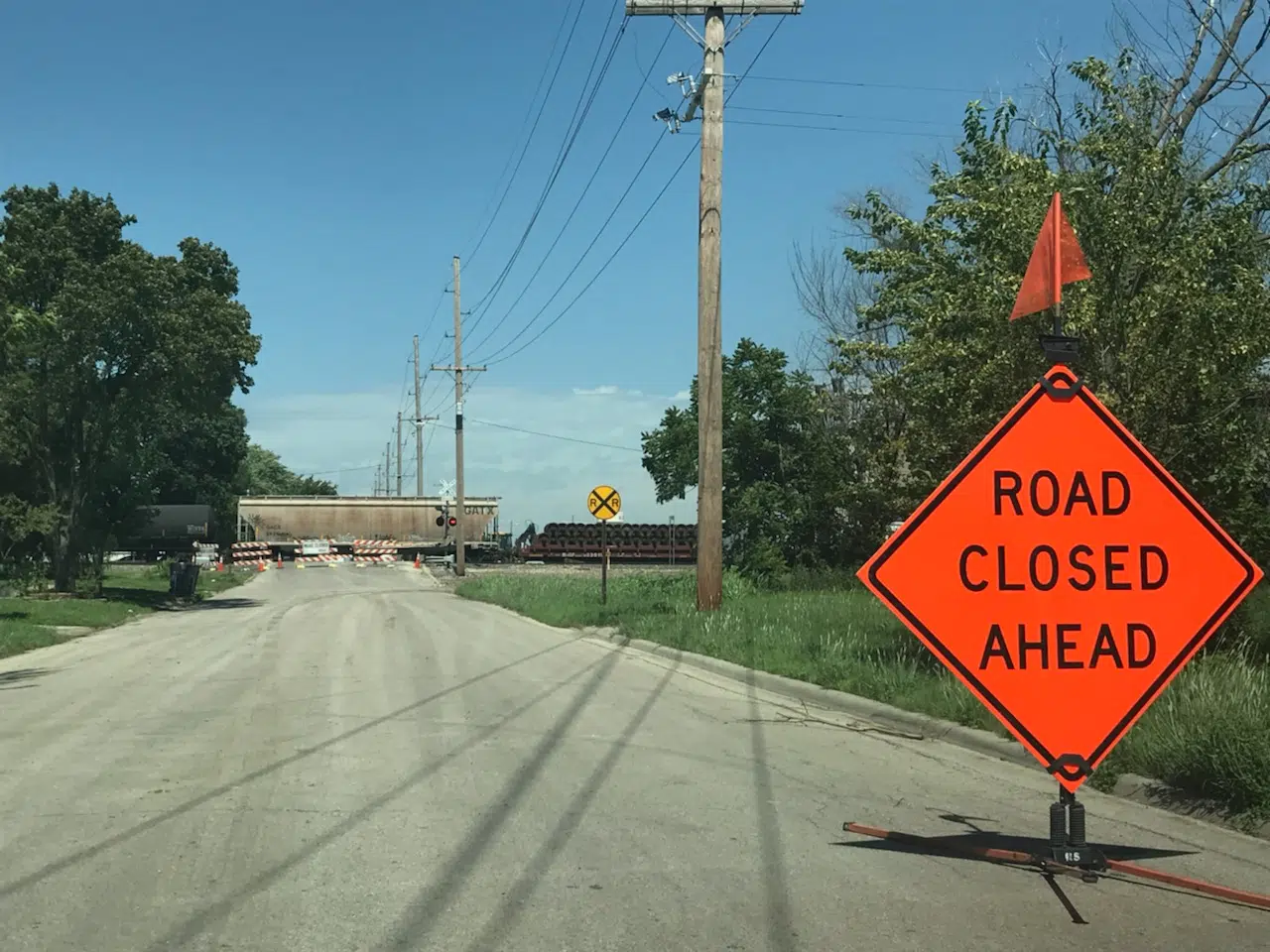 Railroad crossing work just west of Emporia delayed to 2024