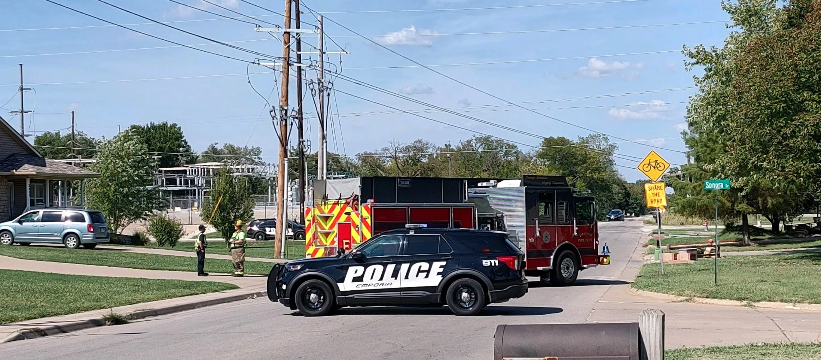 UPDATE: Pole replaced, traffic reopened and power restored following partially downed power pole at 30th and Prairie Sunday