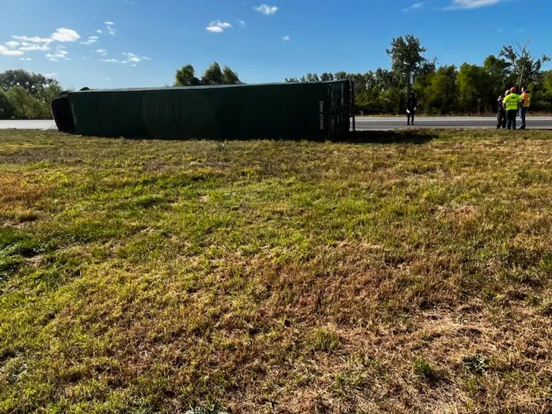 UPDATE: Minor injuries reported for Overland Park man following semi tip over in east Emporia Friday morning