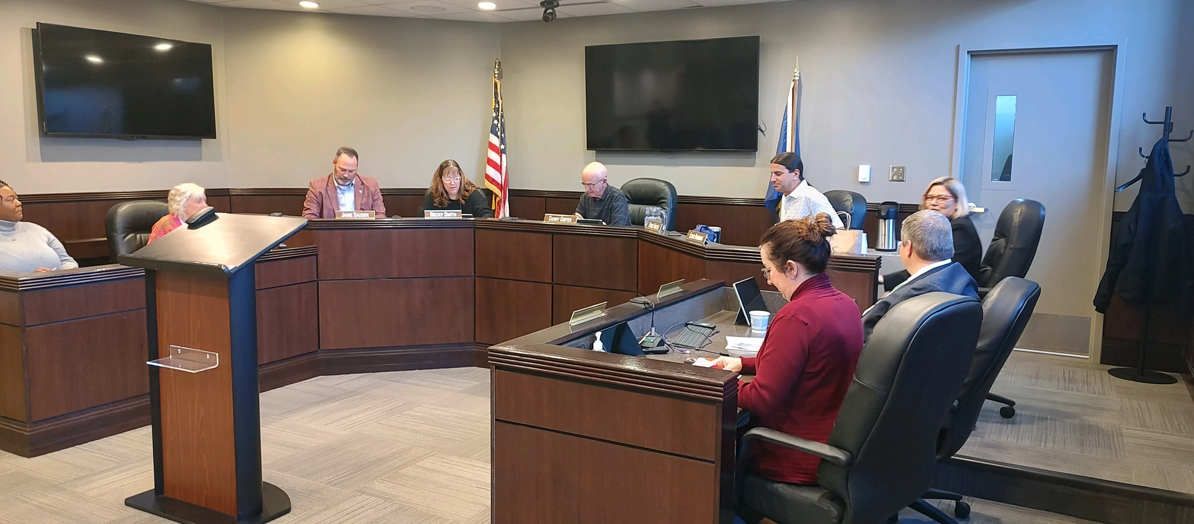 Emporia City Commission begins initial discussions on potential rate increase as part of first meeting of new year Wednesday