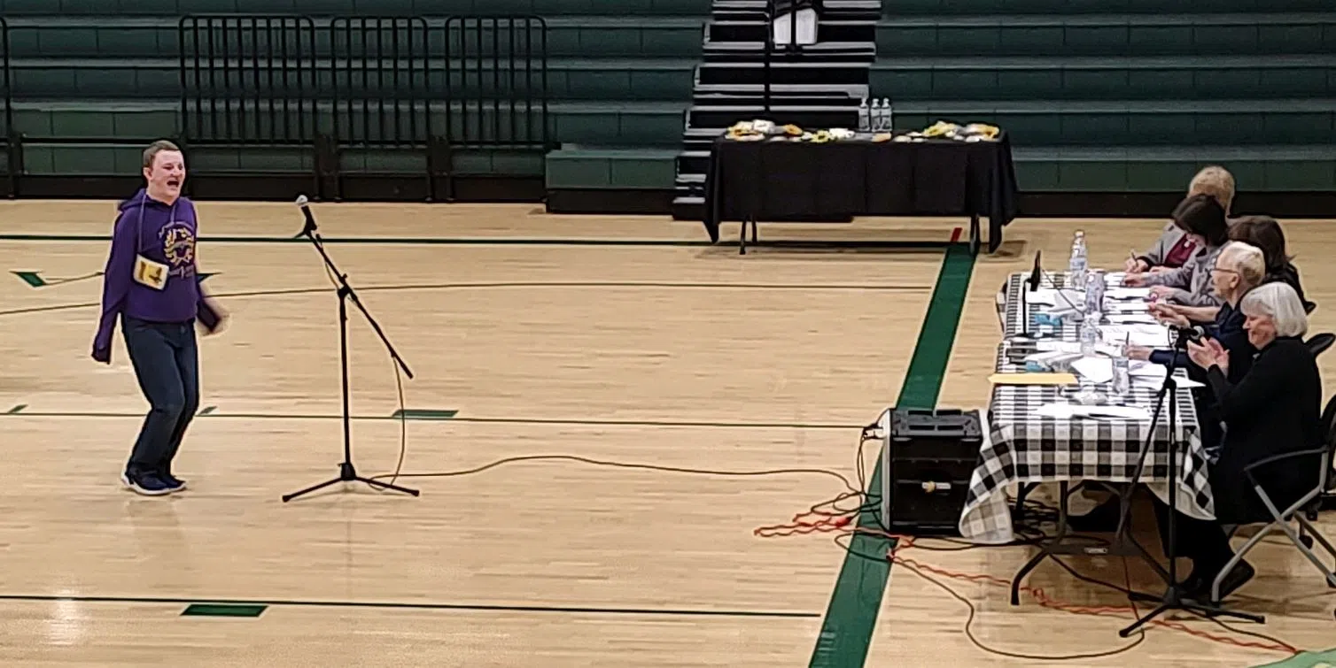 Hartford middle schooler Crady Meek crowned 2024 Lyon County Spelling Bee champion Tuesday