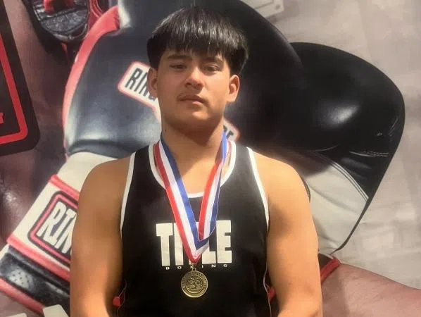 Ortiz finishes second at Silver Gloves National Tournament