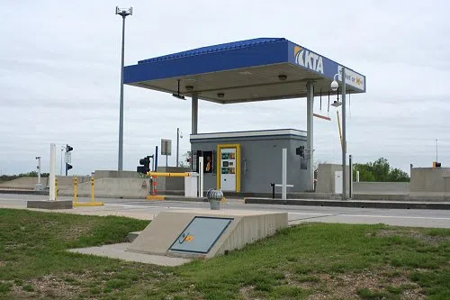 Kansas Turnpike Authority removing most tornado shelters with cashless tolling to begin by July