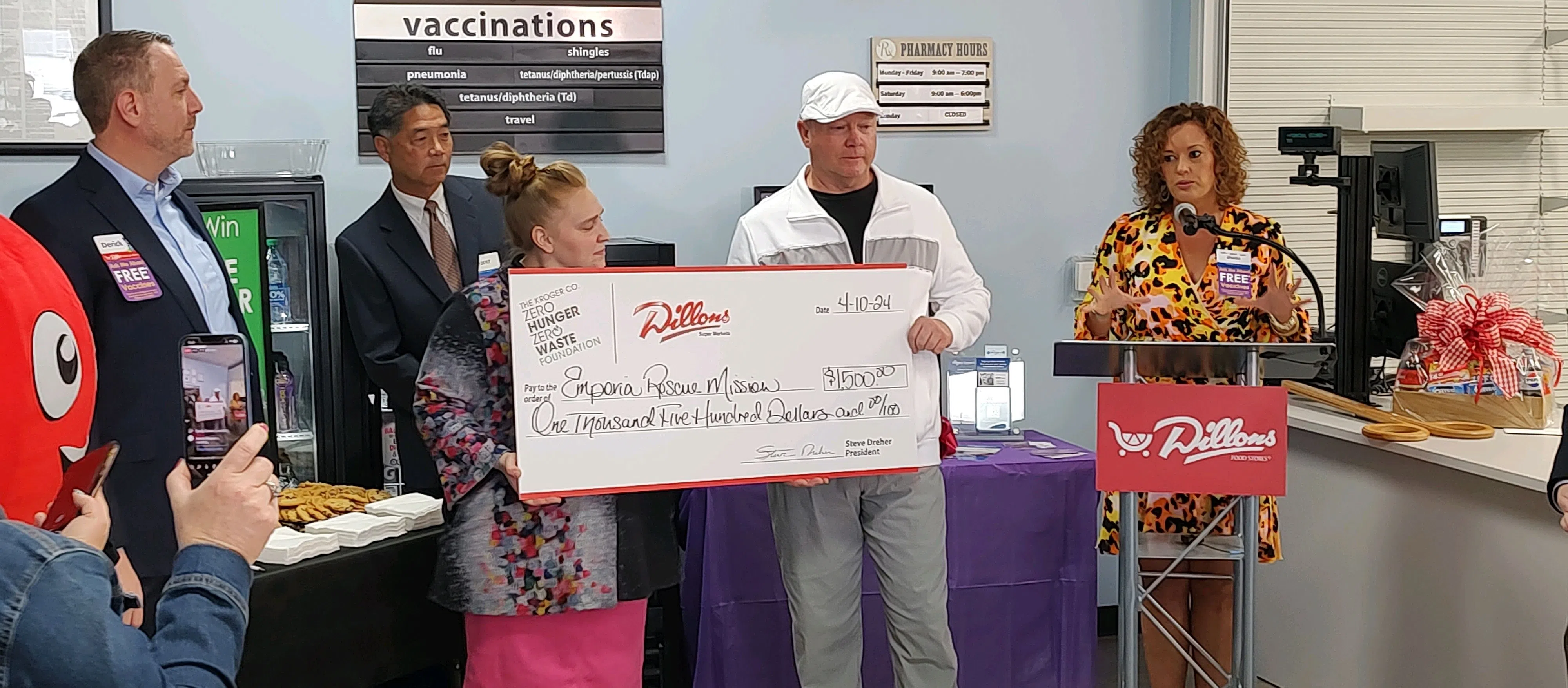 Dillons Food Stores supports work of Abundant Harvest through $1,500 donation