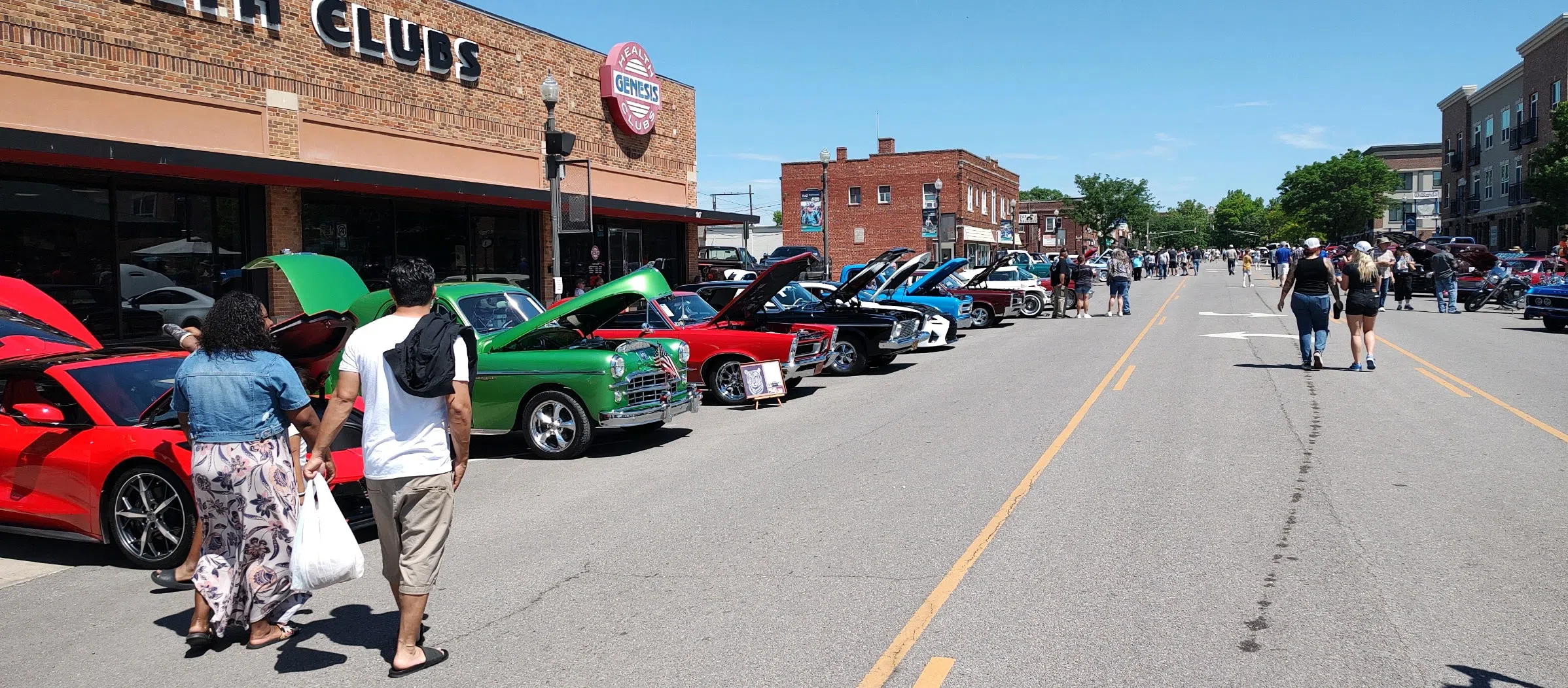 Year 30 a record-setter with more than 200 registrations for Flatland Cruisers Car Show in downtown Emporia