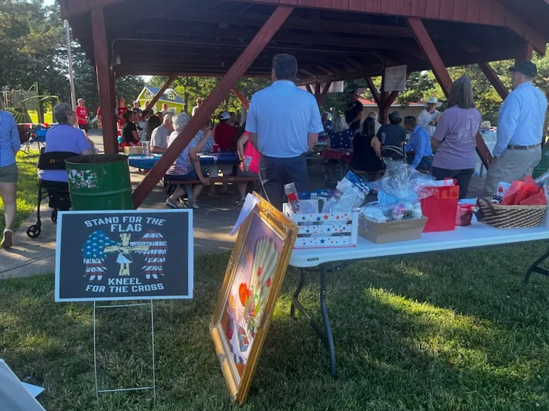 Lyon County Republicans hold annual picnic