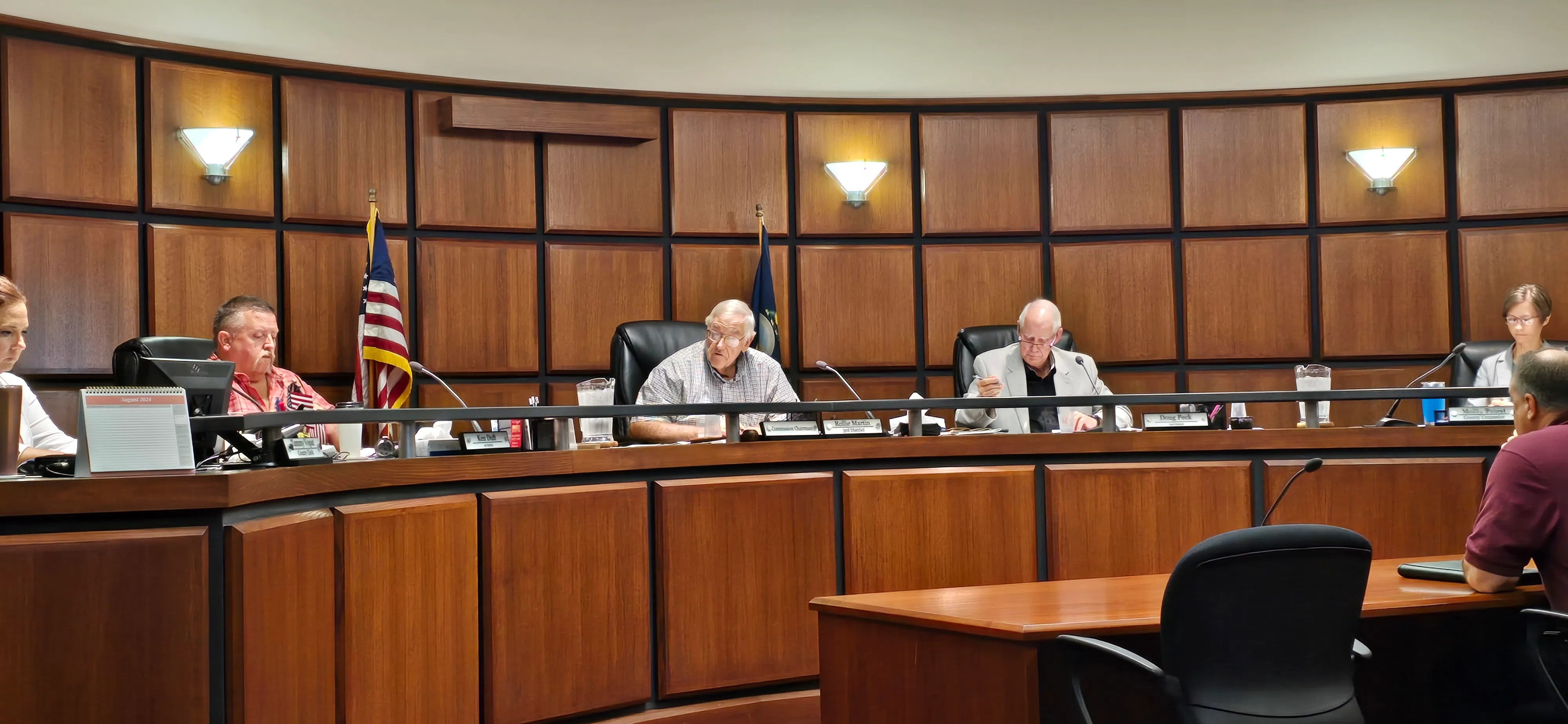 Lyon County Commission certifies 2025 budget Thursday