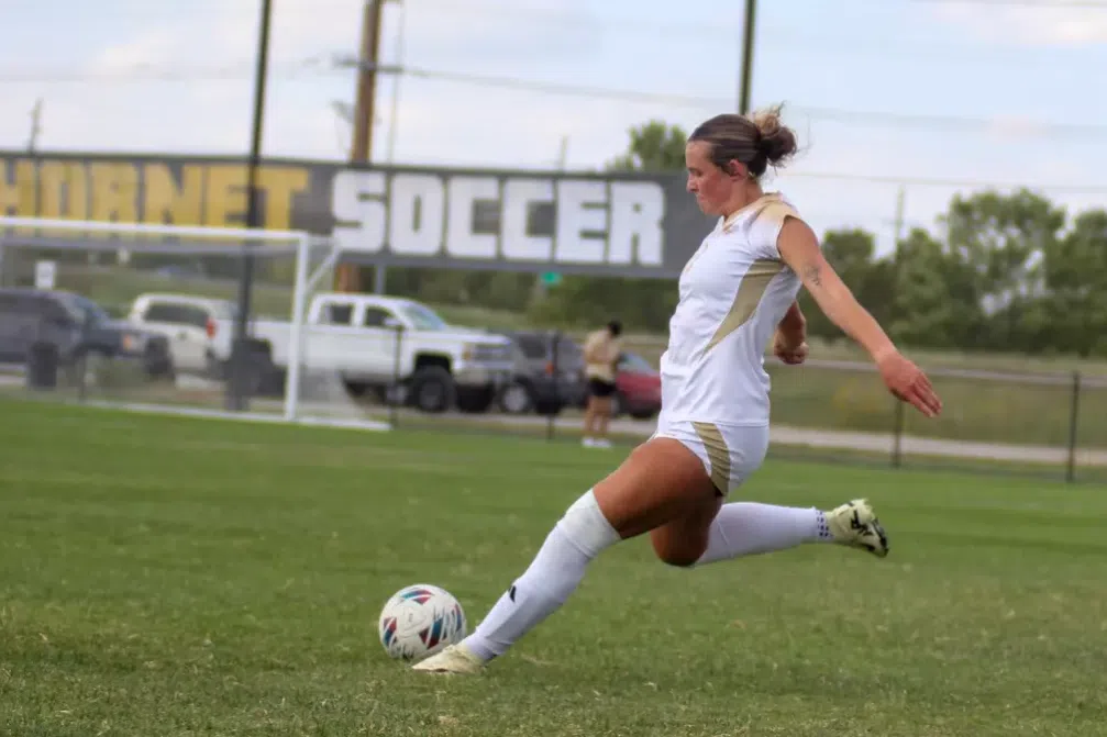 Late Goal Gives Lady Hornets Draw in Home Opener