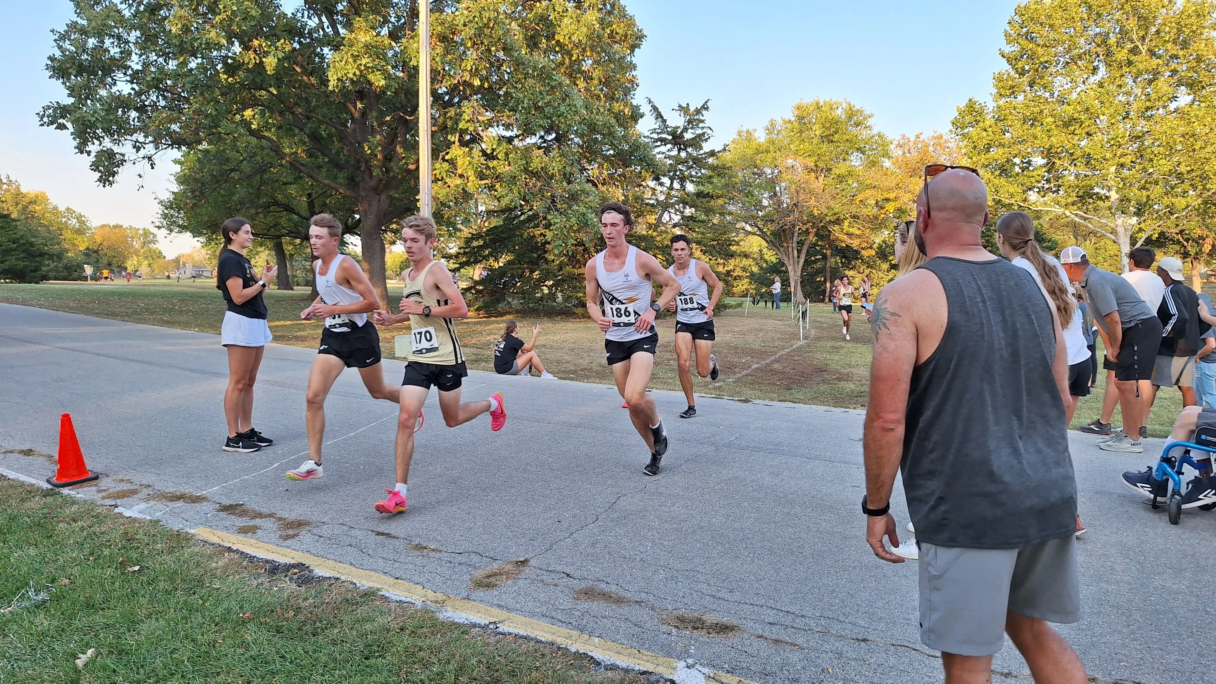 Hornet Cross Country Wraps Regular Season at ESU Invitational