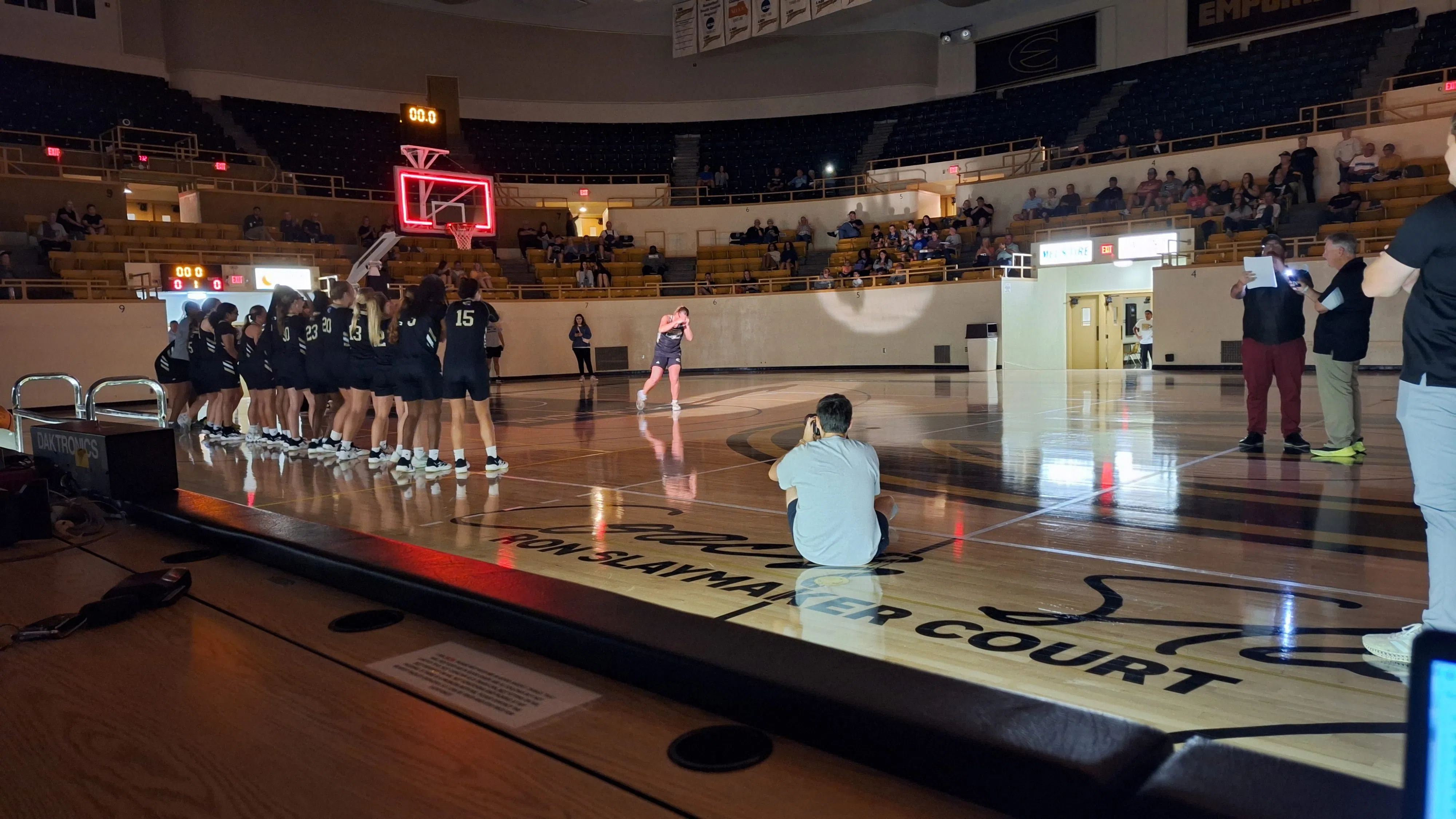 Hornet Basketball Ramps Up for Season at Late Night