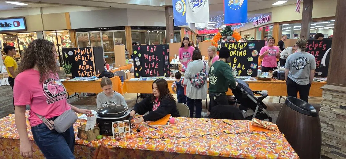 ESU Health and Human Performance students flex their social skills with local community during Interactive Health Fest Saturday