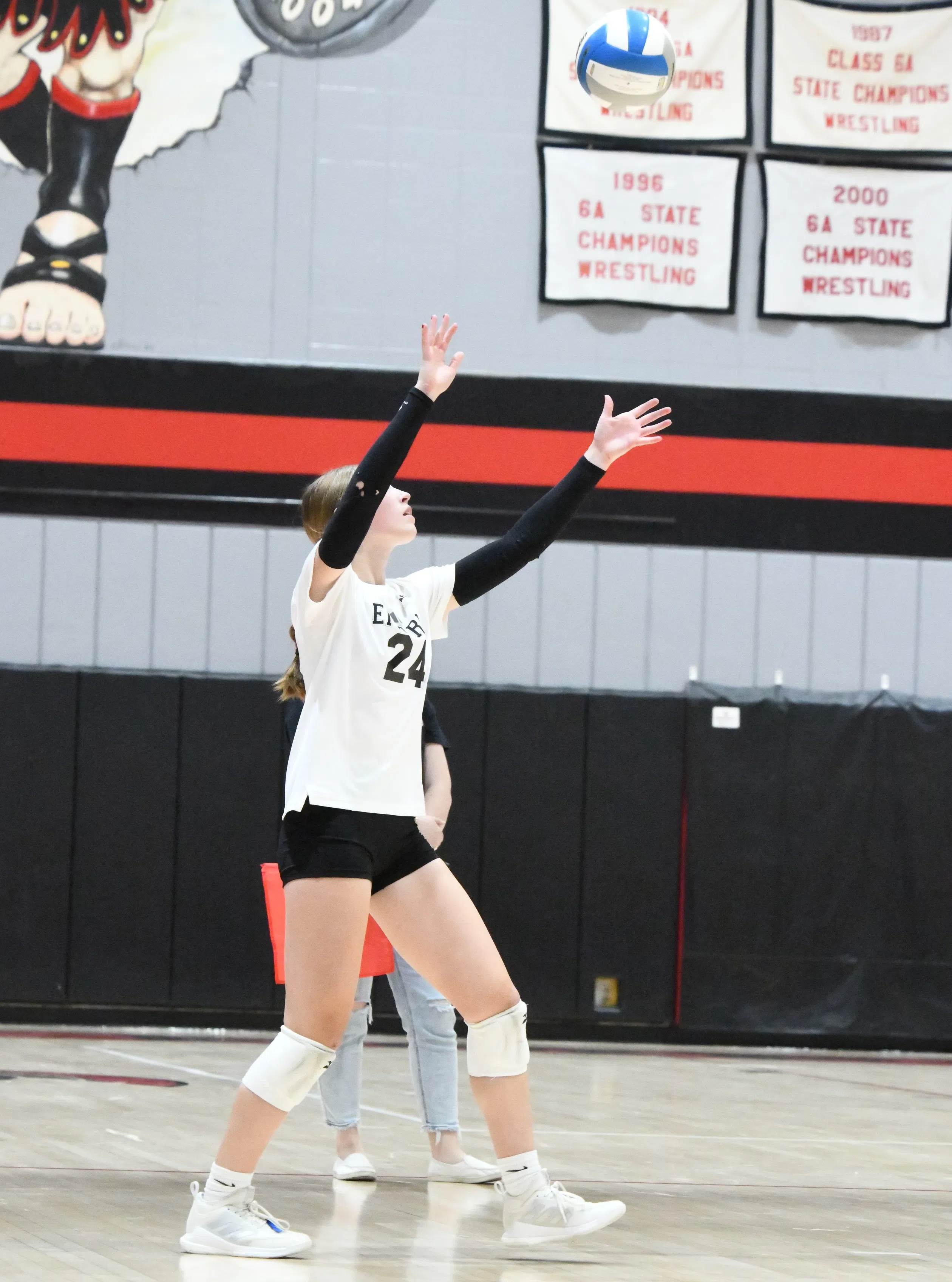 Emporia High volleyball sweeps Ottawa