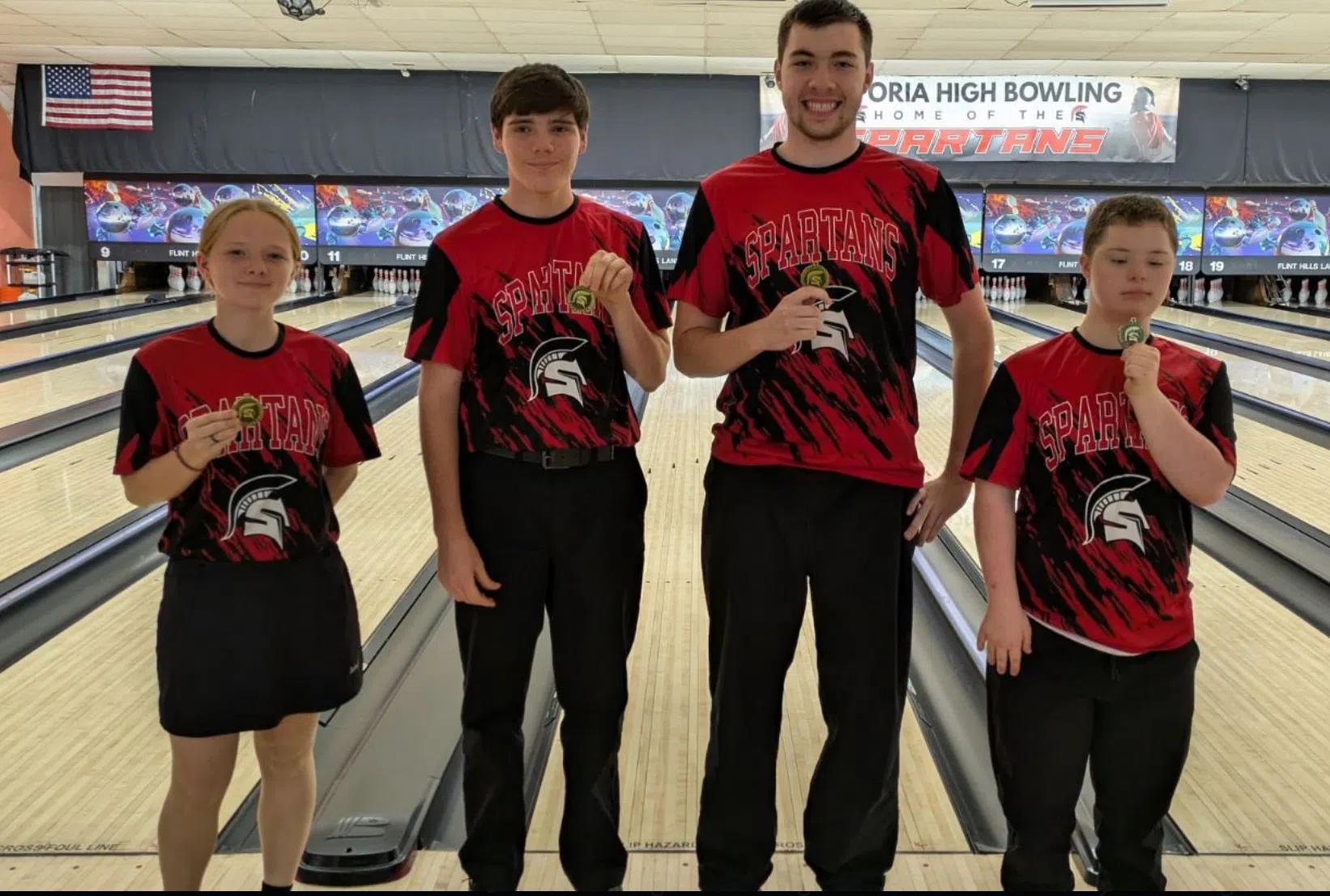 Emporia High Unified Bowlers take first in final home meet