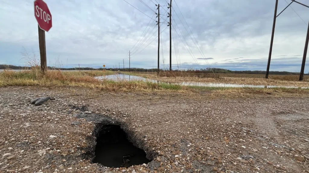 WEATHER: Short list of Lyon County roads remain closed due to flooding; more rain possible by Friday