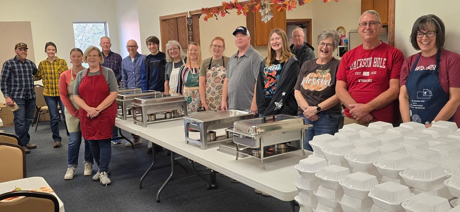 Emporia Church of Christ congregation gives gift of food and fellowship with 34th annual community Thanksgiving meal