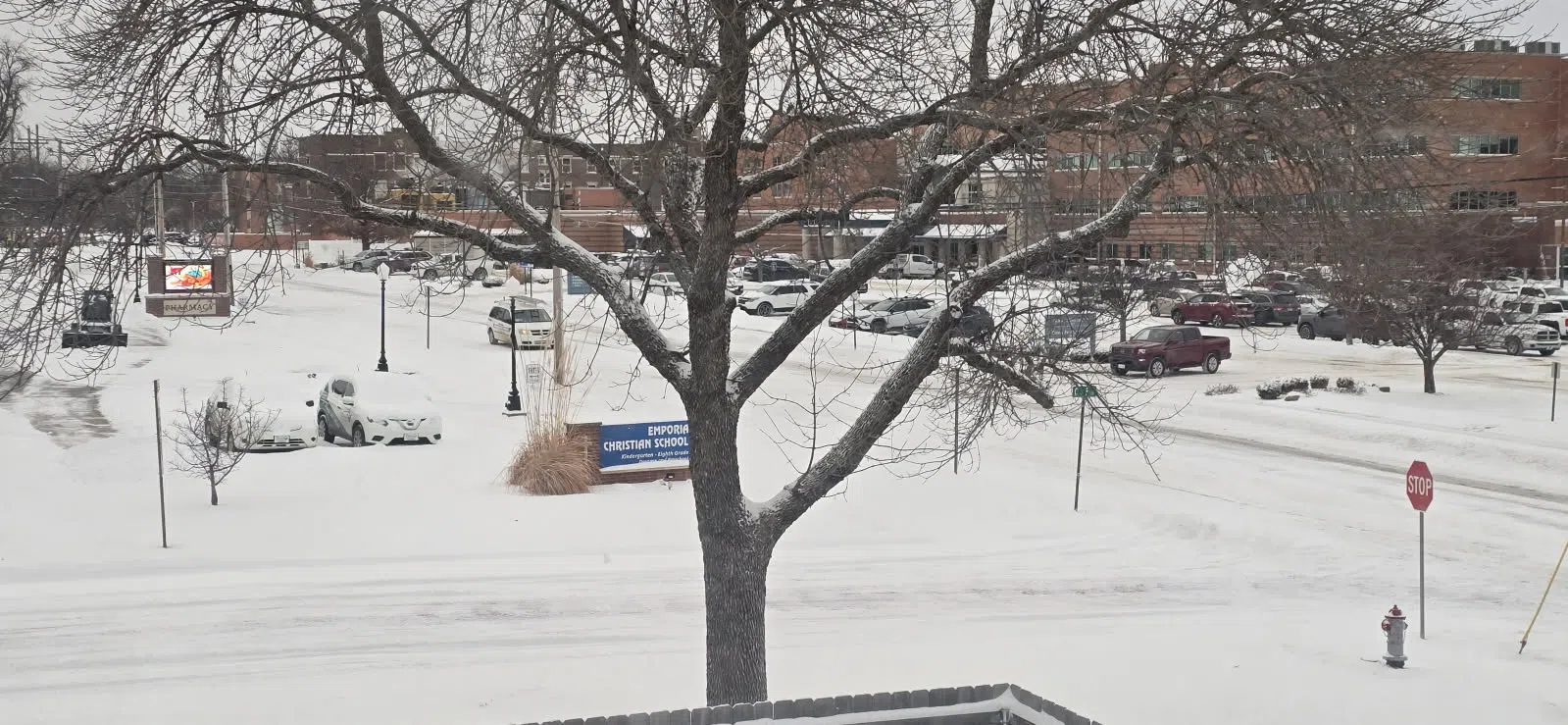 WEATHER: Snow fall totals thus far below original projections, however, Emporia Police Department now into level two crash reporting procedures