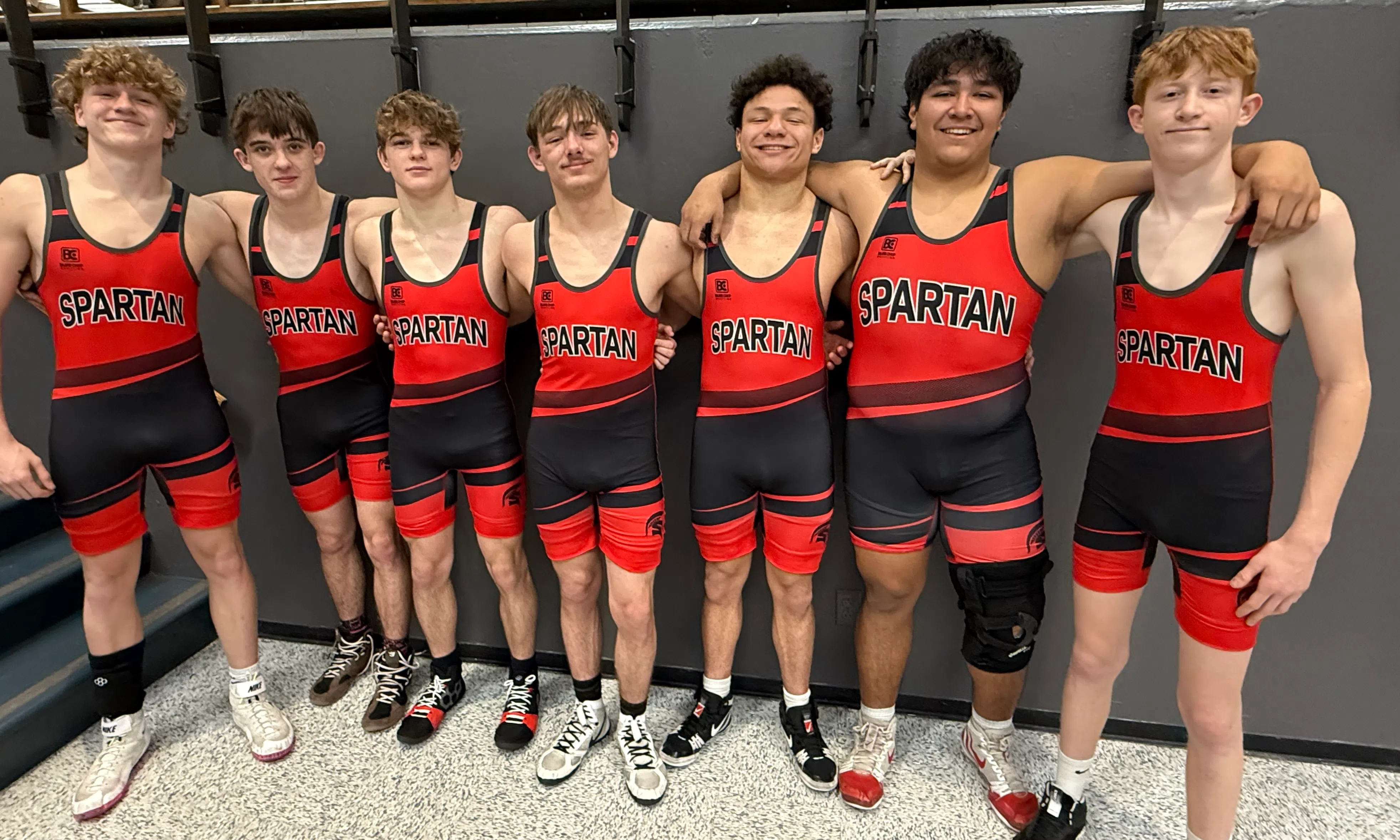 Emporia High boys wrestling qualifies seven for state