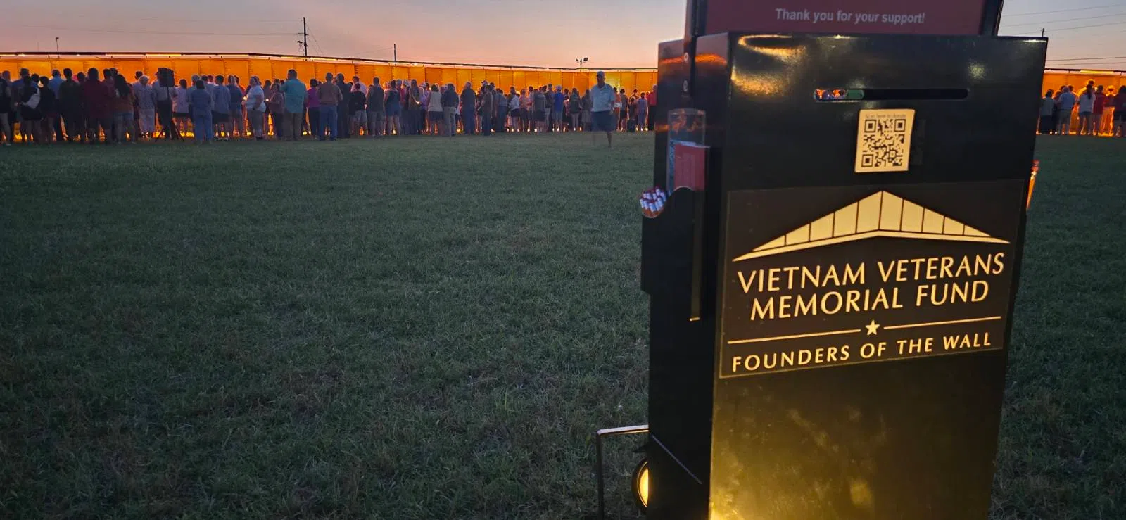 Wall That Heals: Candlelight vigil Friday provides time of reflection and healing for those affected by the use of Agent Orange