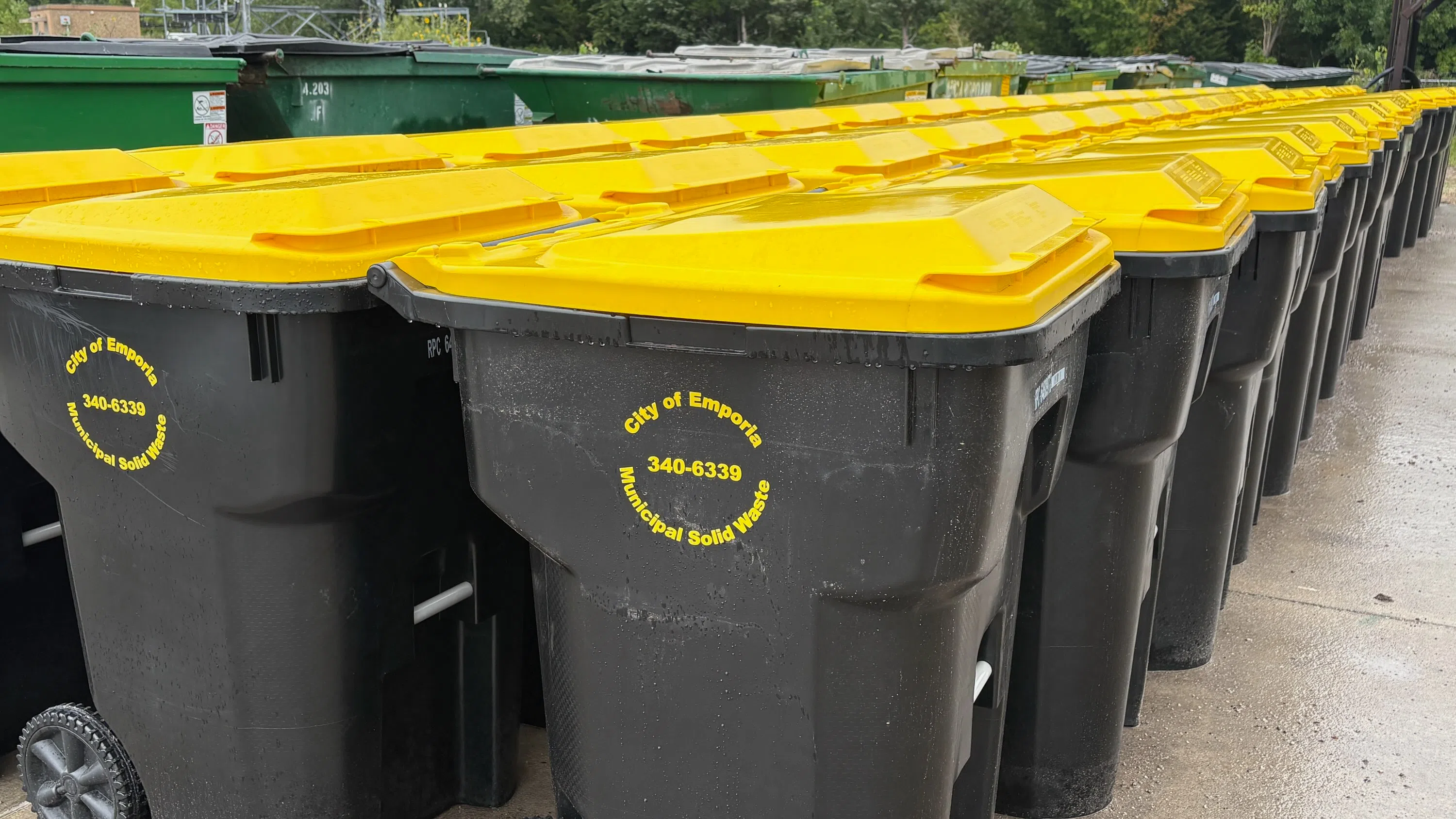 Solid Waste Supervisor discusses Polycart freshness, new color scheme; city debuts online portal for permits and complaints