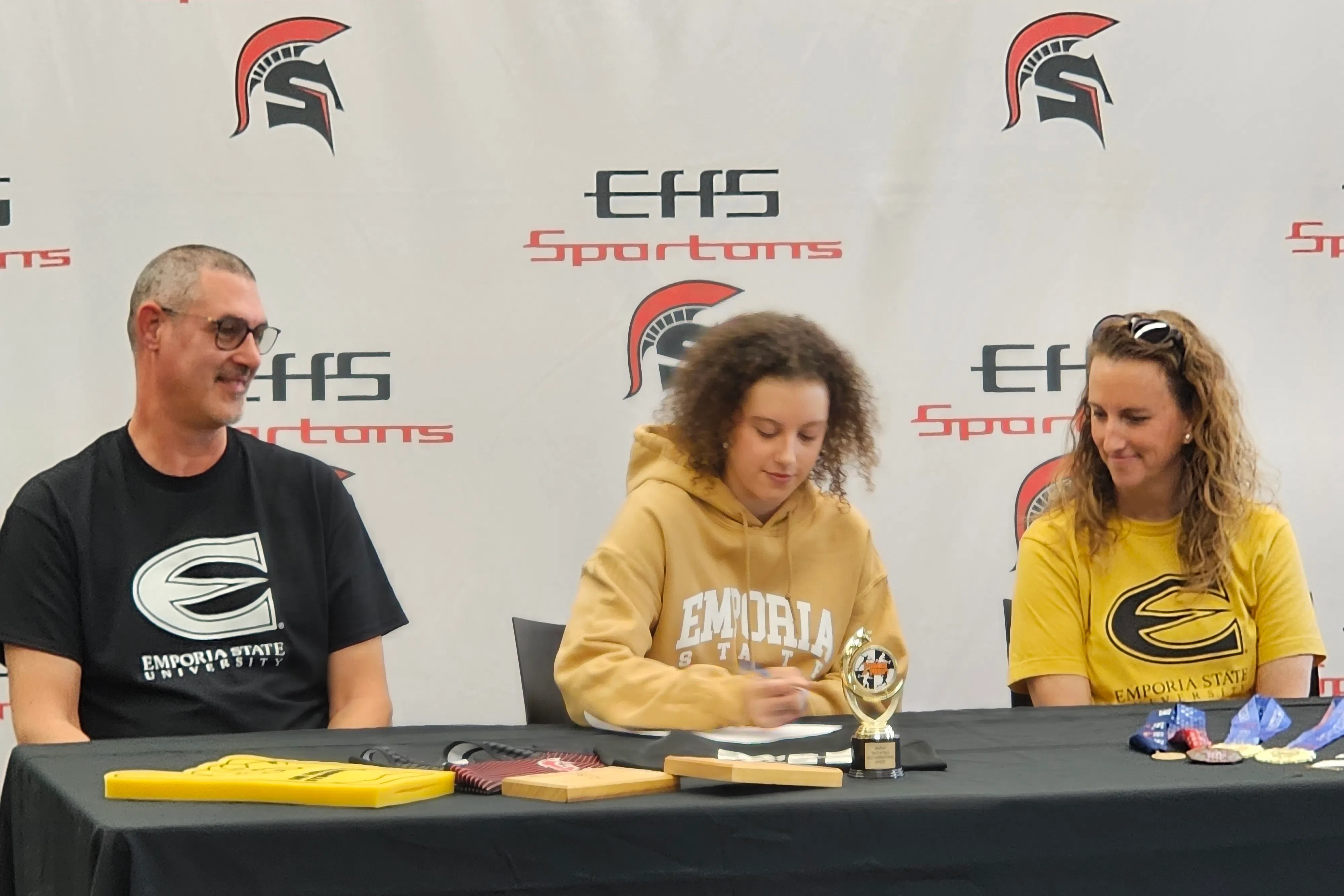 Smith Signs with Emporia State for Track and Field