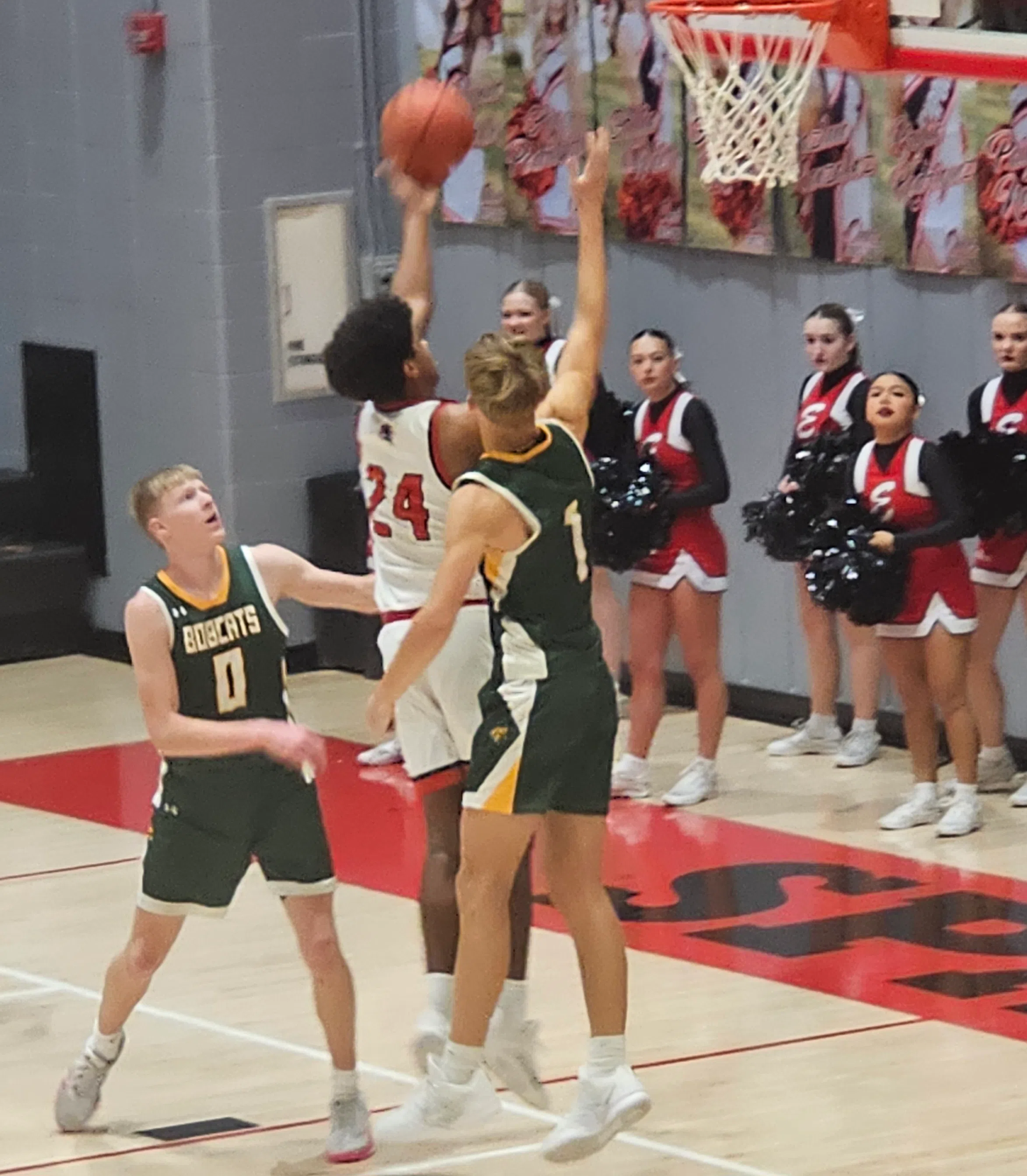 Spartans Win on Day 2 of Classic, Lady Spartans Fall