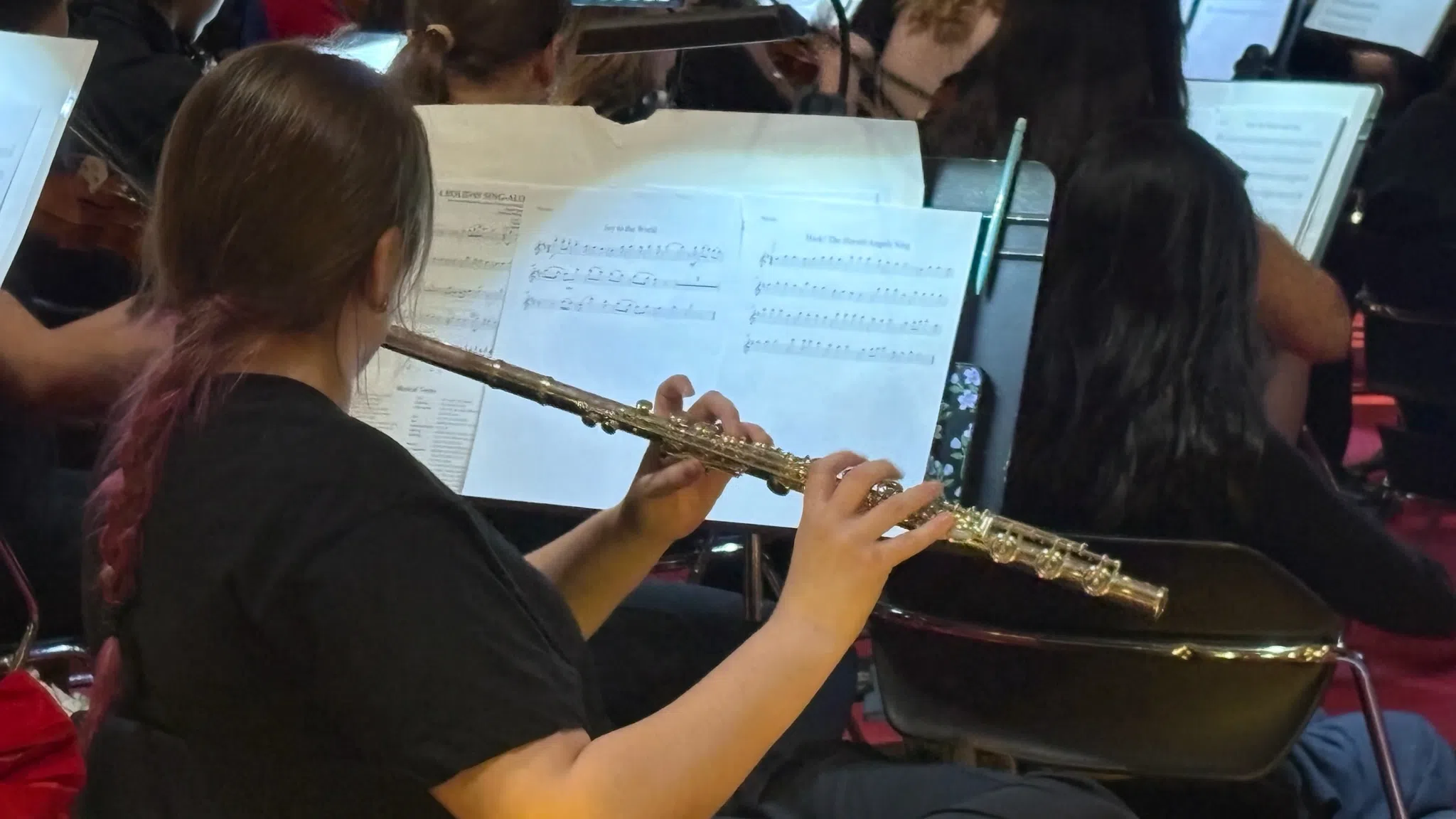 90th Seasonal Celebration sets holiday tone for USD 253