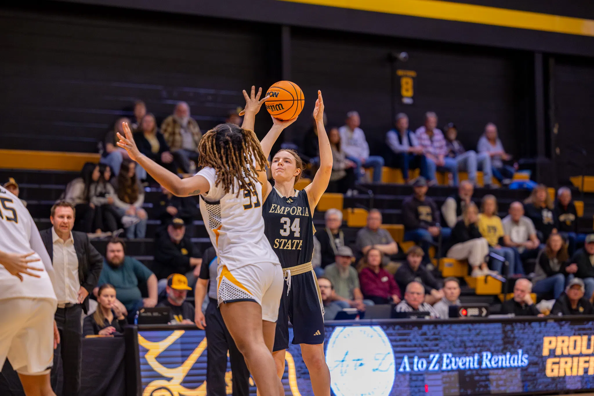 Western Wins Twice Over Hornets