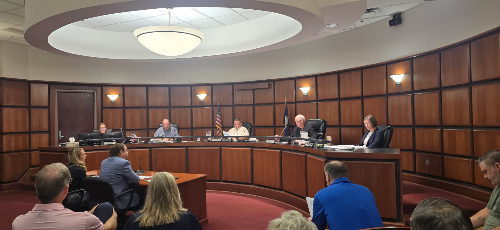 Lyon County Commission reviews informative presentation on Evergy solar facility Thursday