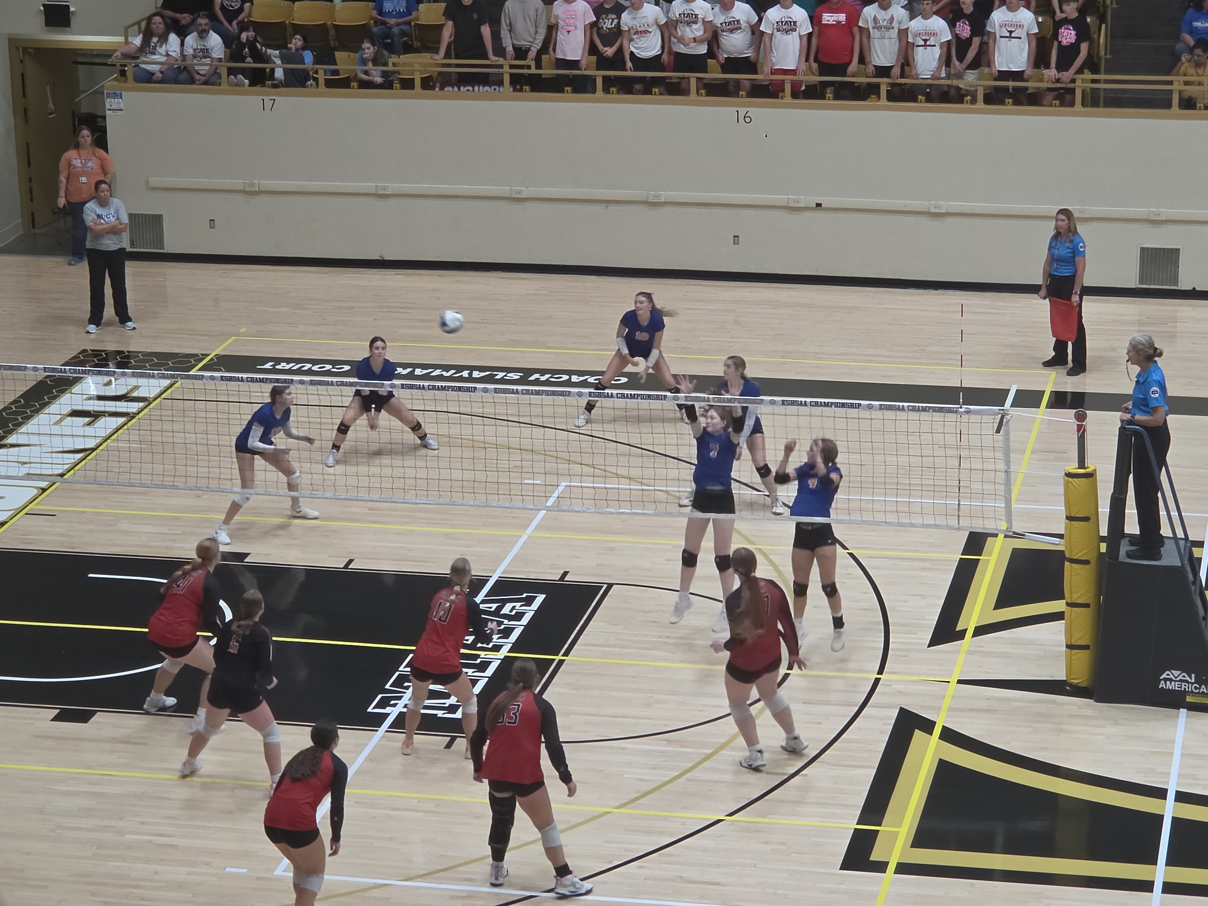 MdCV Advances to Day 2
