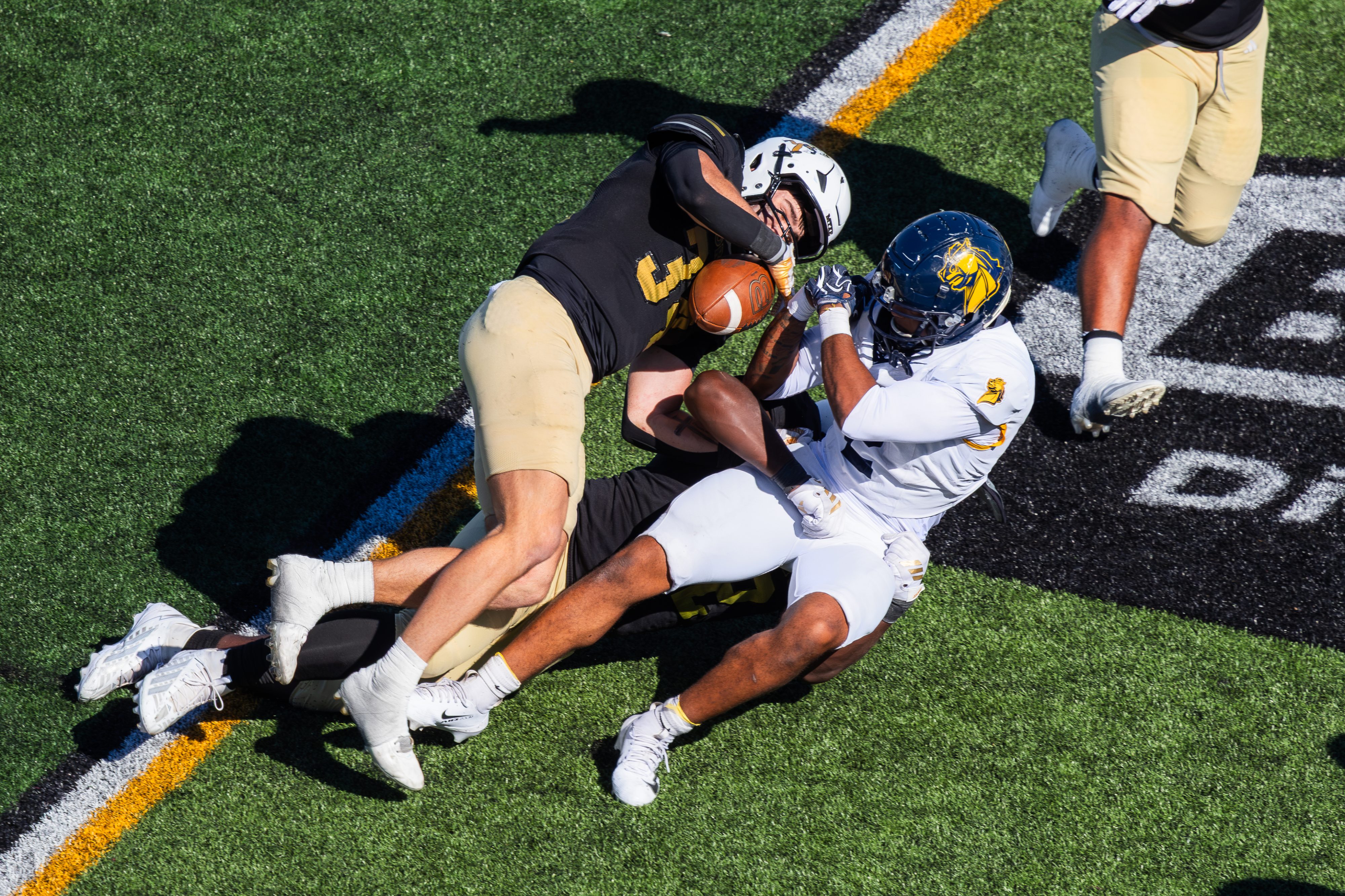 Hornets Force Four Turnovers to Move to 7-0 with Win over UCO