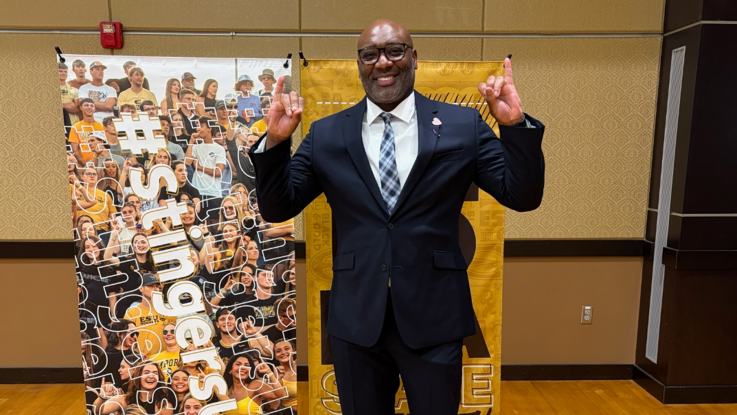 Jamison encourages 'The Leader Within' as Hayes Lecture Series keynote