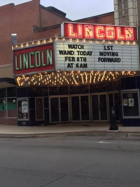 Historic Lincoln Square Theater Closed Again 