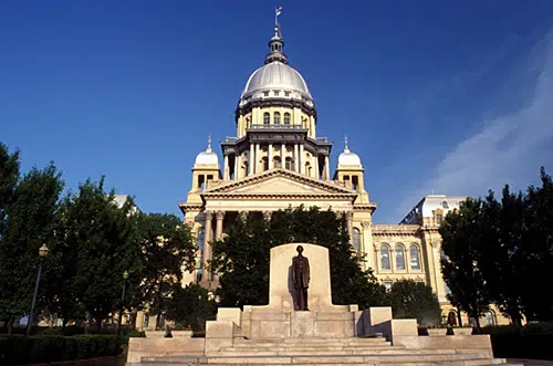 Illinois Lawmakers May Not Make Tomorrow's Budget Deadline 