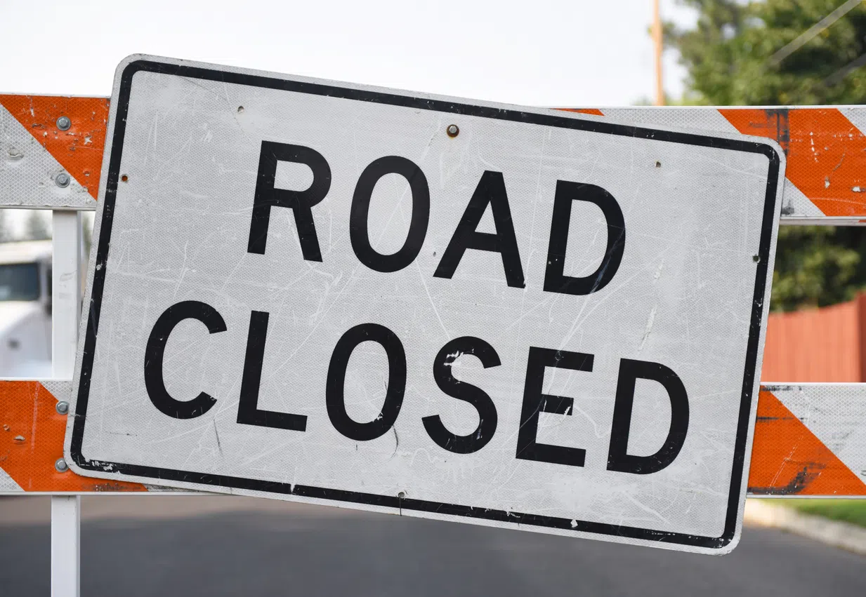 Road across Lake Shelbyville Dam closed due to maintenance