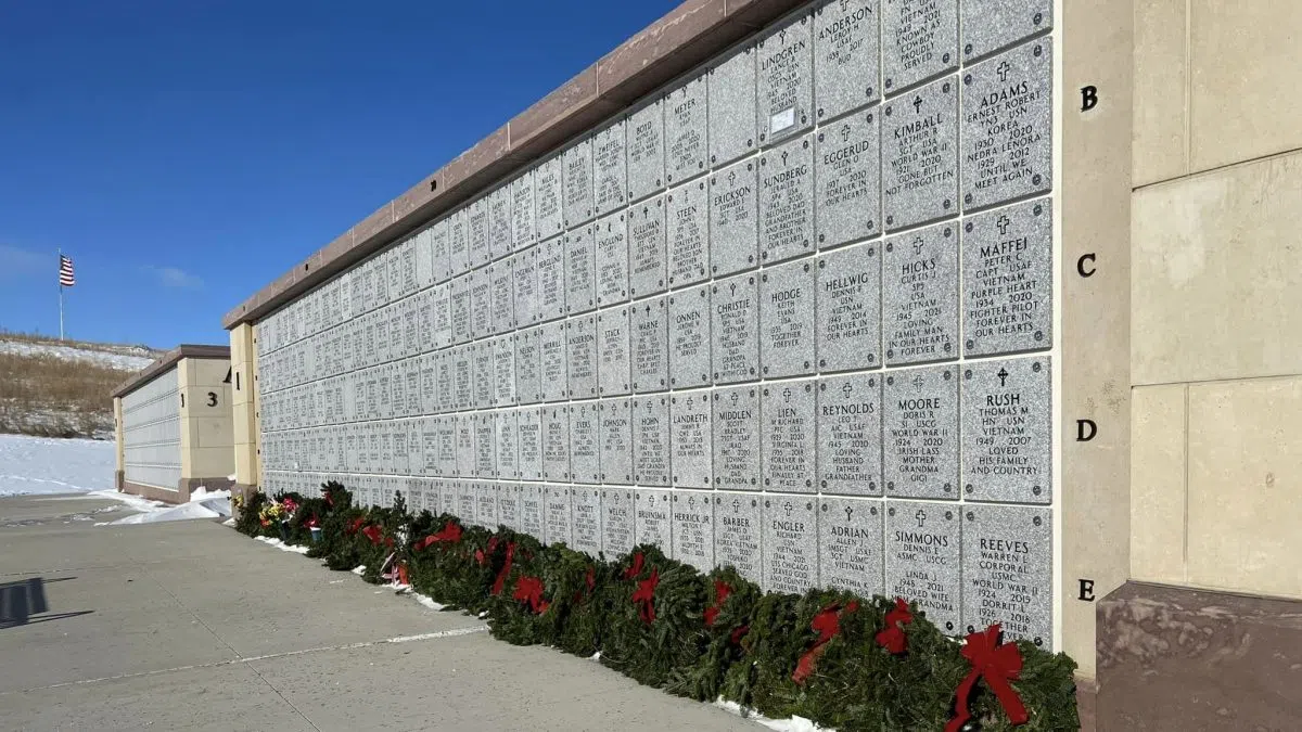 Wreaths Across America ceremony planned for Sioux Falls Veterans