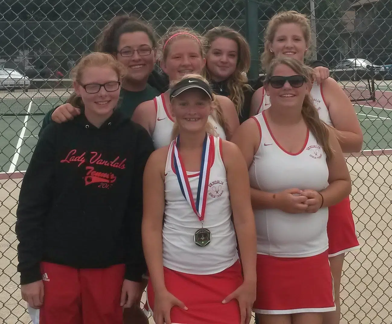 Hannah Blythe wins singles competition at Centralia Tournament 