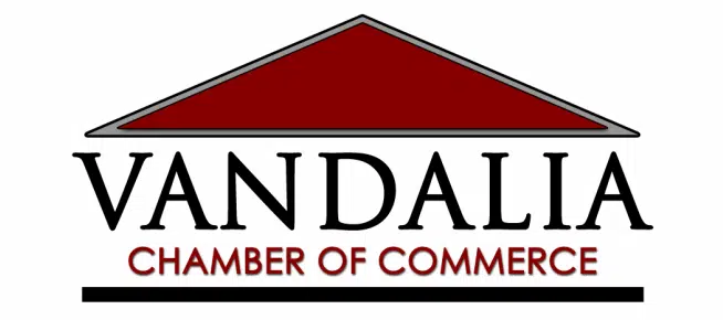 Sen McCarter addresses Vandalia Chamber 