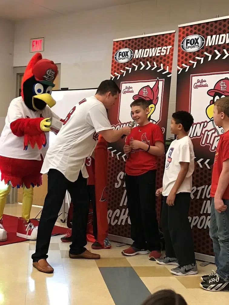 VJHS gets visit from former Cards Pitcher and Fredbird for "Doing It Right" program 