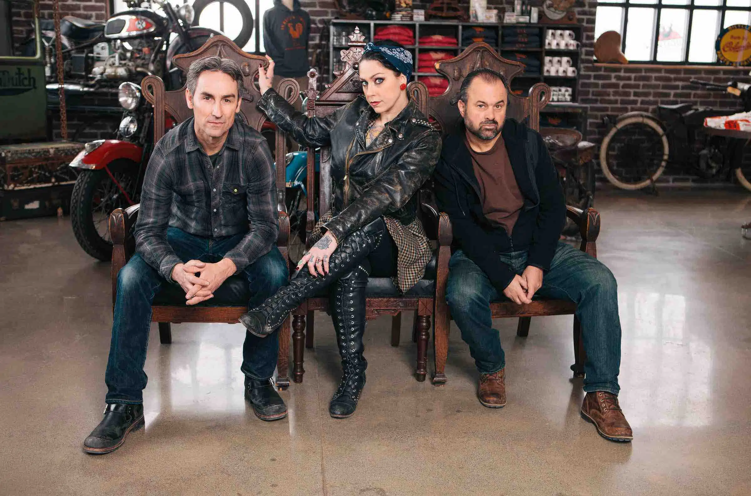 American Pickers is coming to Illinois and they are looking for leads 