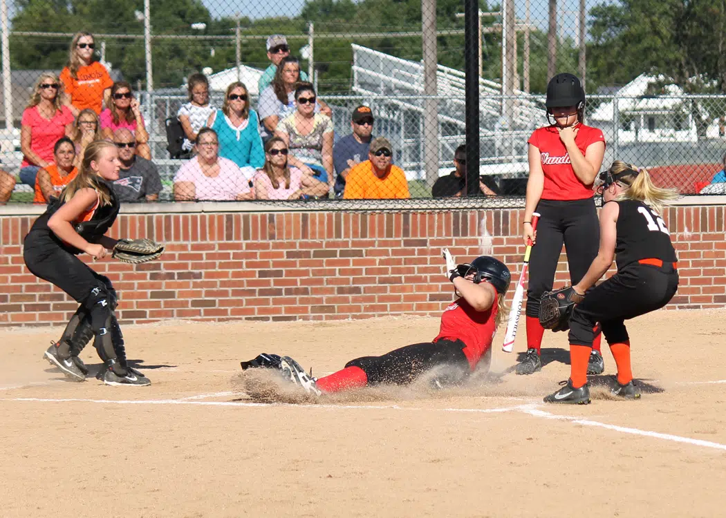 VJHS gets win in first ever Jr High Softball game 