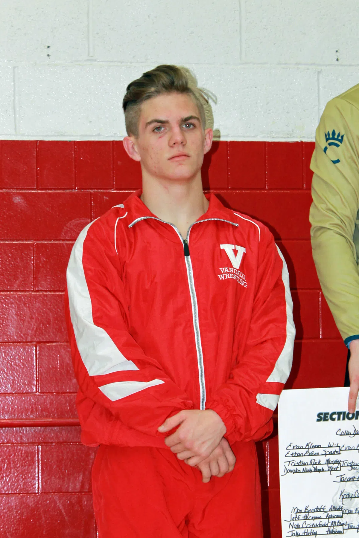 Jarrett Paslay Takes 2nd Place in Individual Wrestling Sectional, Qualifies for State Tournament
