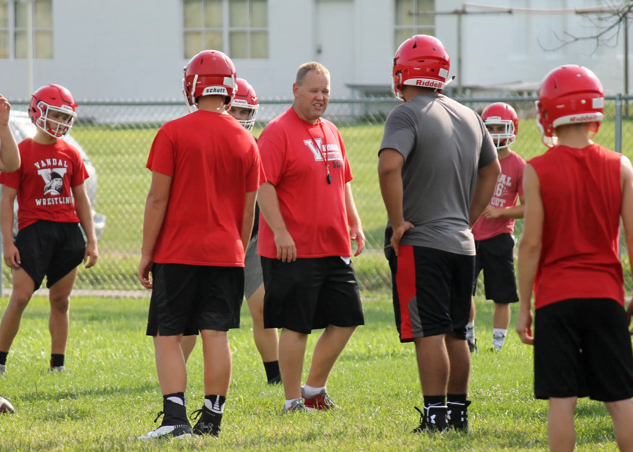 Vandals hold first practice to kick off the 2018 high school football season 
