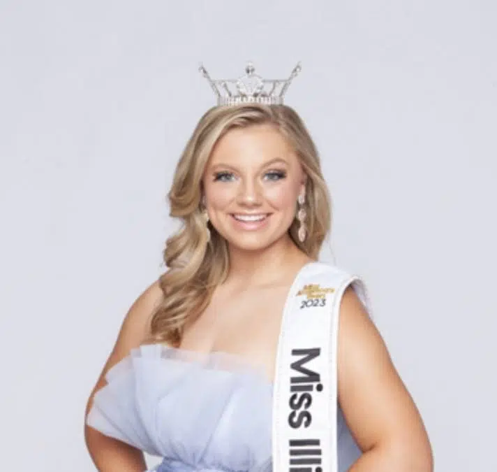 Miss Illinois’ Teen Bella Waggoner holding a meet & greet on Saturday at Charter’s Patio